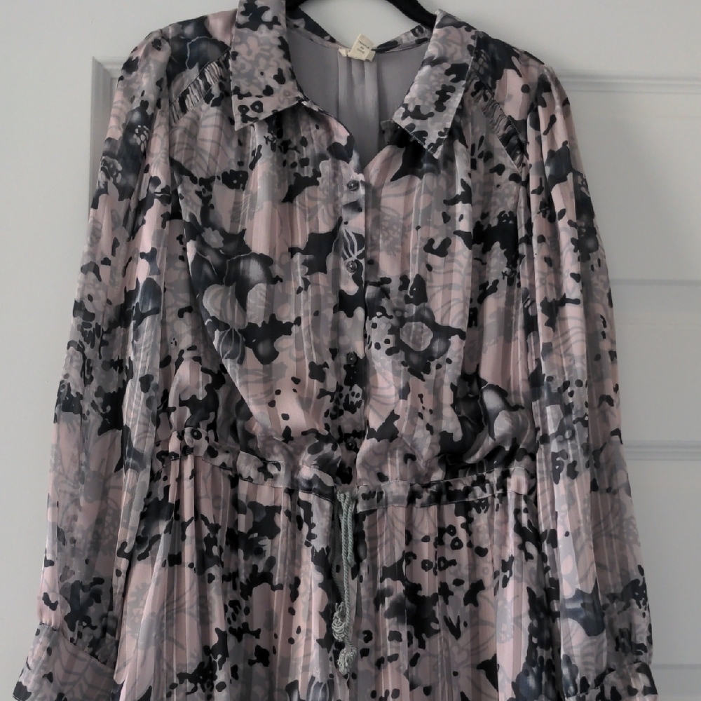 Anthropologie Tiny Floral Long Sleeve Romper